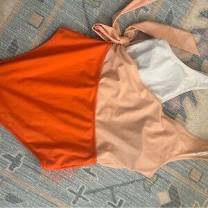EUC cupshe one piece